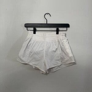 Lululemon Hotty Hot Short 2.5"